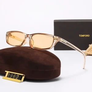 Sunglasses 11d0e093 b4b3 ed3b 8c4f 5eccc6e823d0.webp