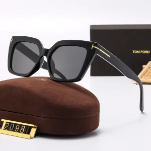Sunglasses 18515ff2 f4fa 63a5 7caf 9f8edbfe768d.webp