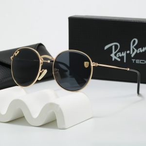 Sunglasses 291eb1b98211b4b4e154bb8b4aa502c266f38fa9088a70b8b0b696d06b2590e1.jpg