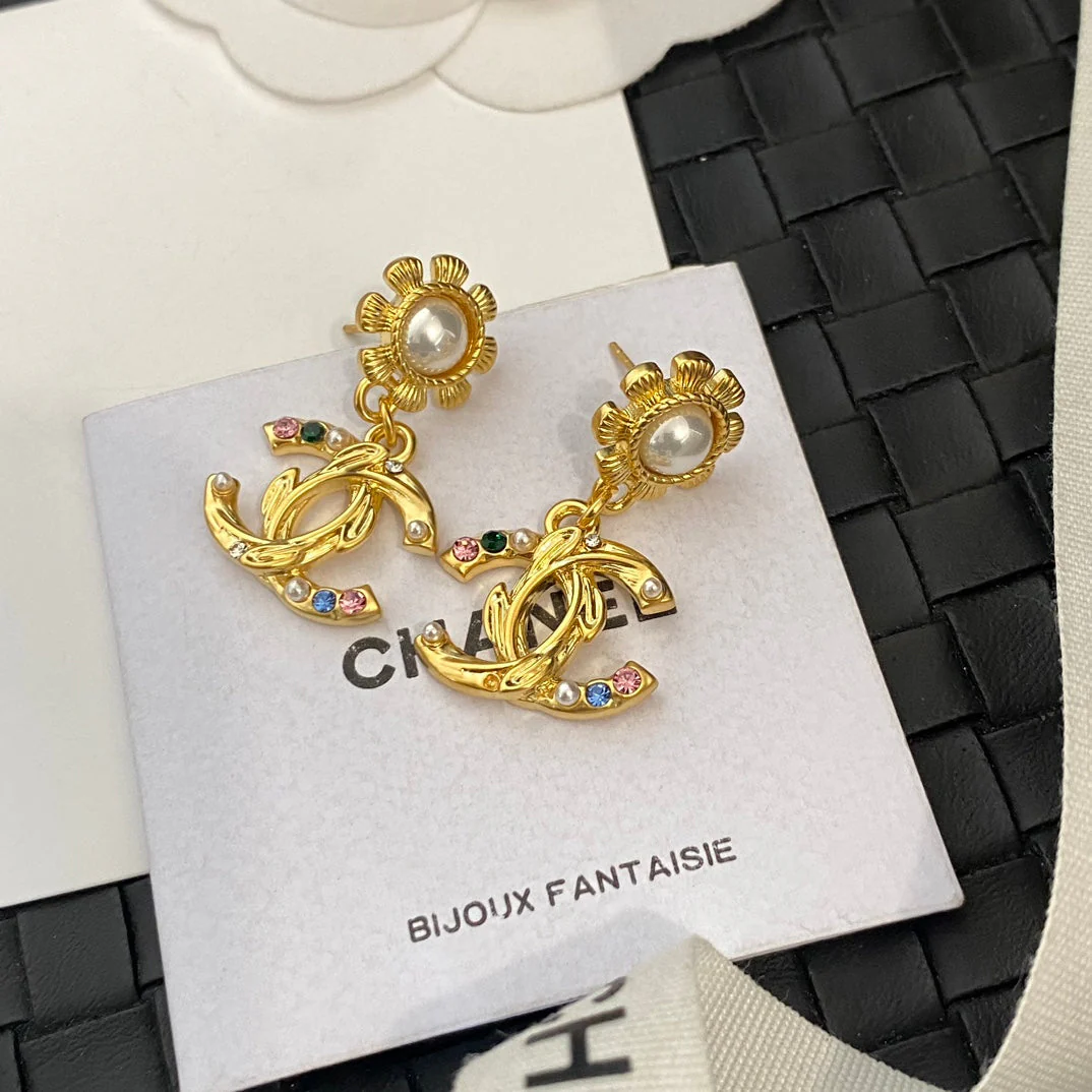 trendy gold floral earrings trendy gold floral earrings