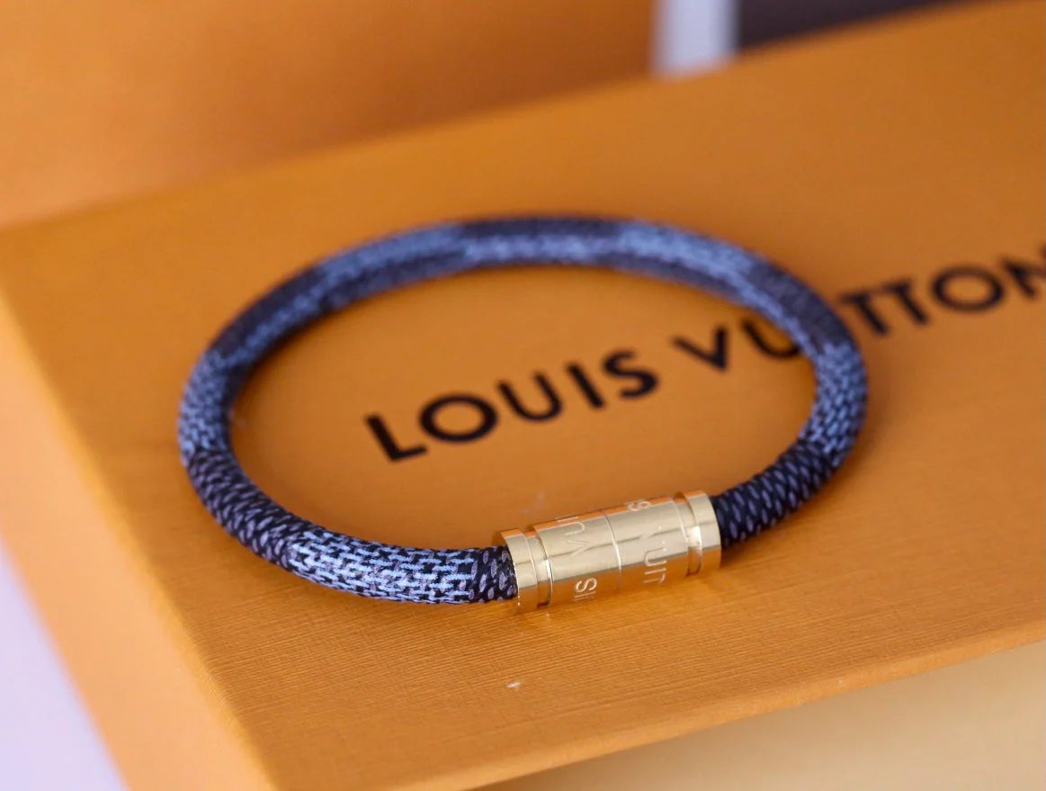 4 colors pattern bracelet 4 colors pattern bracelet