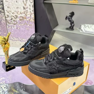 Trainer Sneaker import placeholder for 4362553