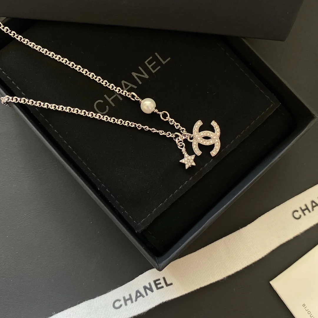 classic crystal necklace classic crystal necklace