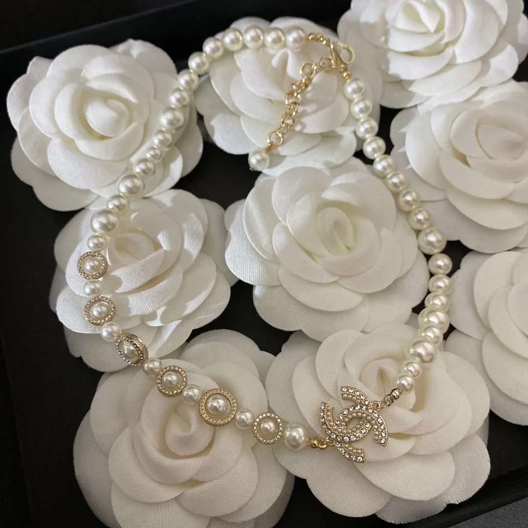 fashion diamond pendant pearl necklace fashion diamond pendant pearl necklace