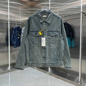Coat 841f181f bf60 8f47 4971 d57d60225496.jpg
