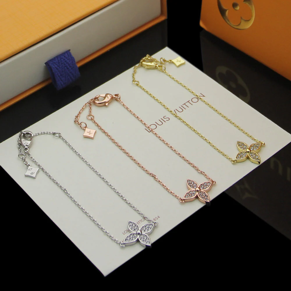 star blossom necklace and bracelet star blossom necklace and bracelet