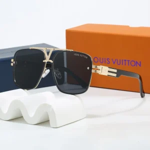 Sunglasses fac9923c 62de 96b9 1a81 c073bda553a0.webp