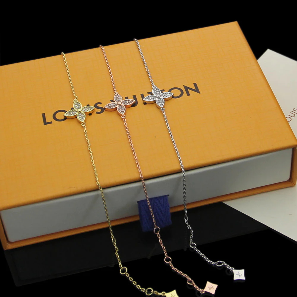 star blossom necklace and bracelet star blossom necklace and bracelet